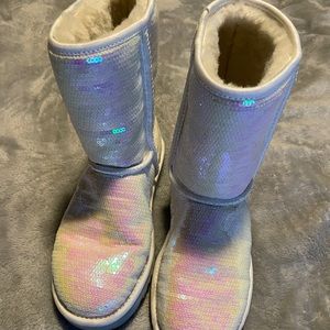 Size 8 iridescent UGG boots